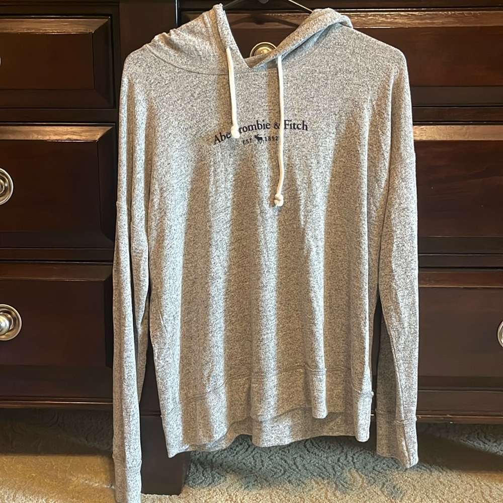 A&E hooded long sleeve